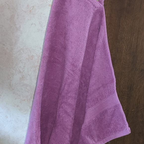 Purple Hooded Kids Towel - Picture 4 of 5